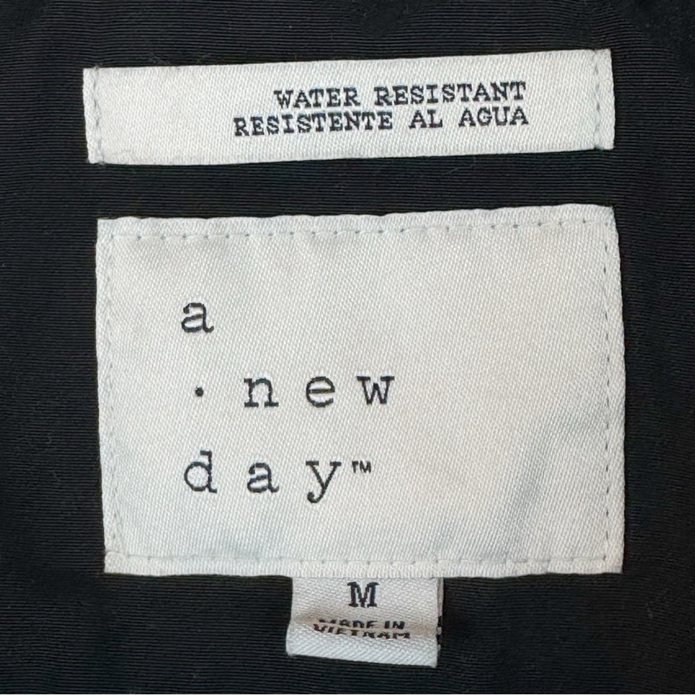 A New Day | Hooded Raincoat, M - Picture 5 of 9